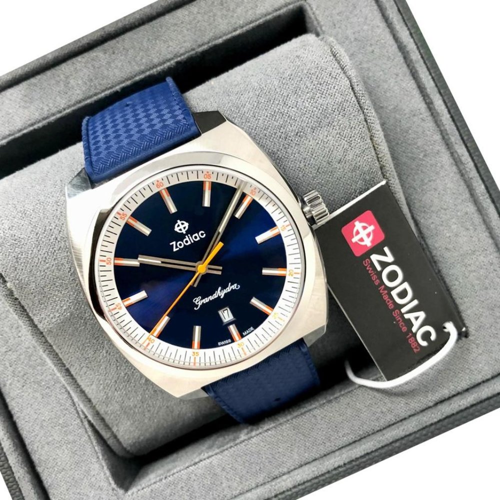 NWT ZODIAC Grandhydra Ronda 1015 Watch ZO9958